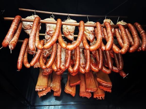 Restauracja I Noclegi Izba Rybacka W Krainie Wygaslych Wulkanow Podgorki ภายนอก รูปภาพ